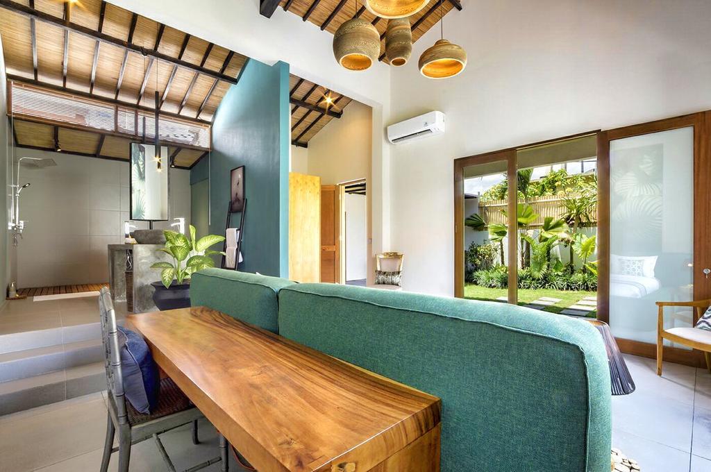 Suites Infinity & Beyond Seminyak Esterno foto