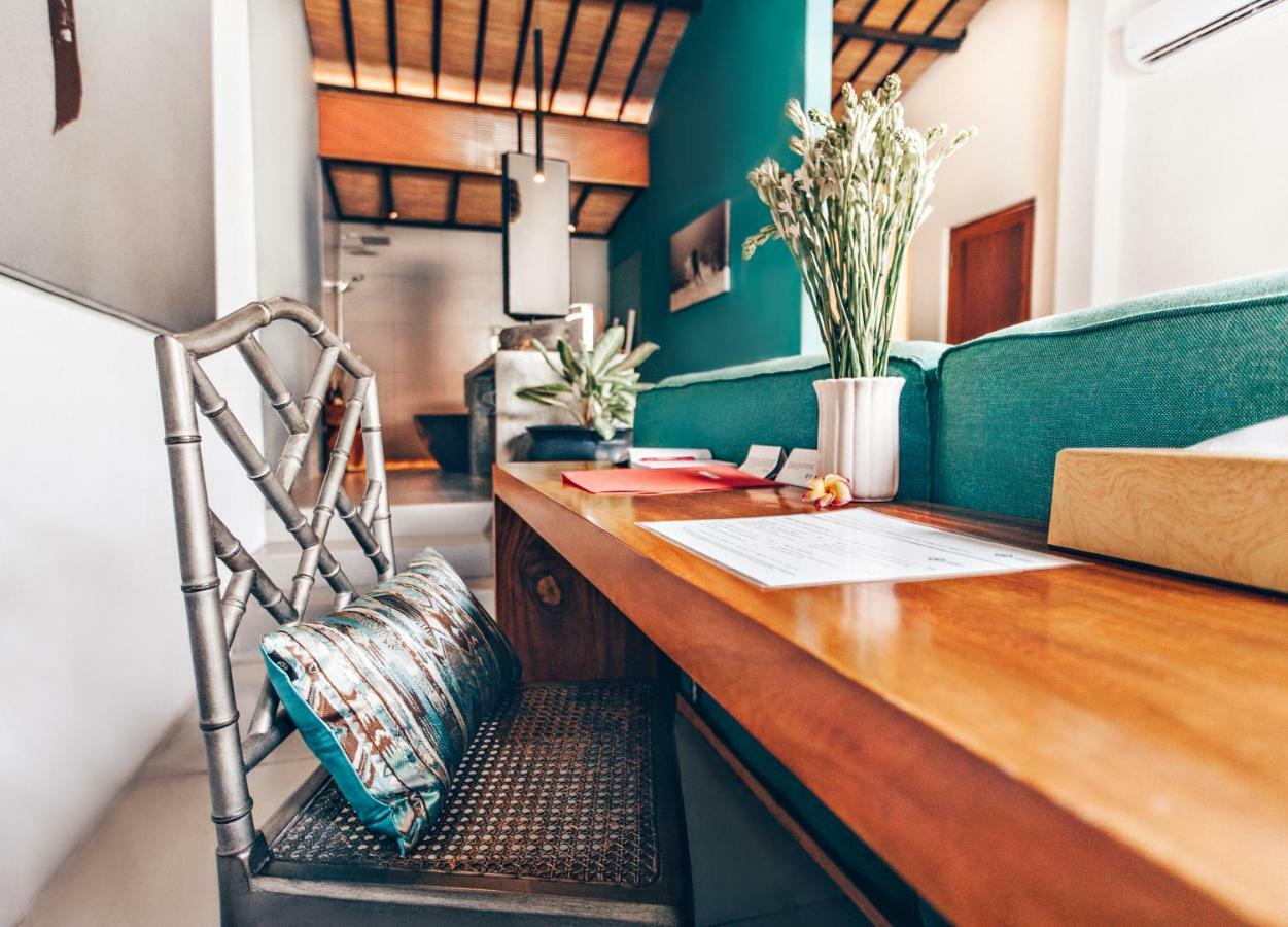 Suites Infinity & Beyond Seminyak Esterno foto