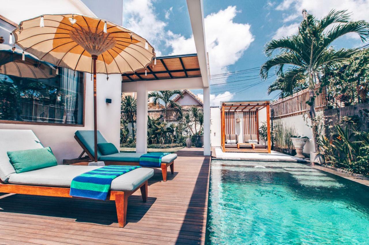 Suites Infinity & Beyond Seminyak Esterno foto