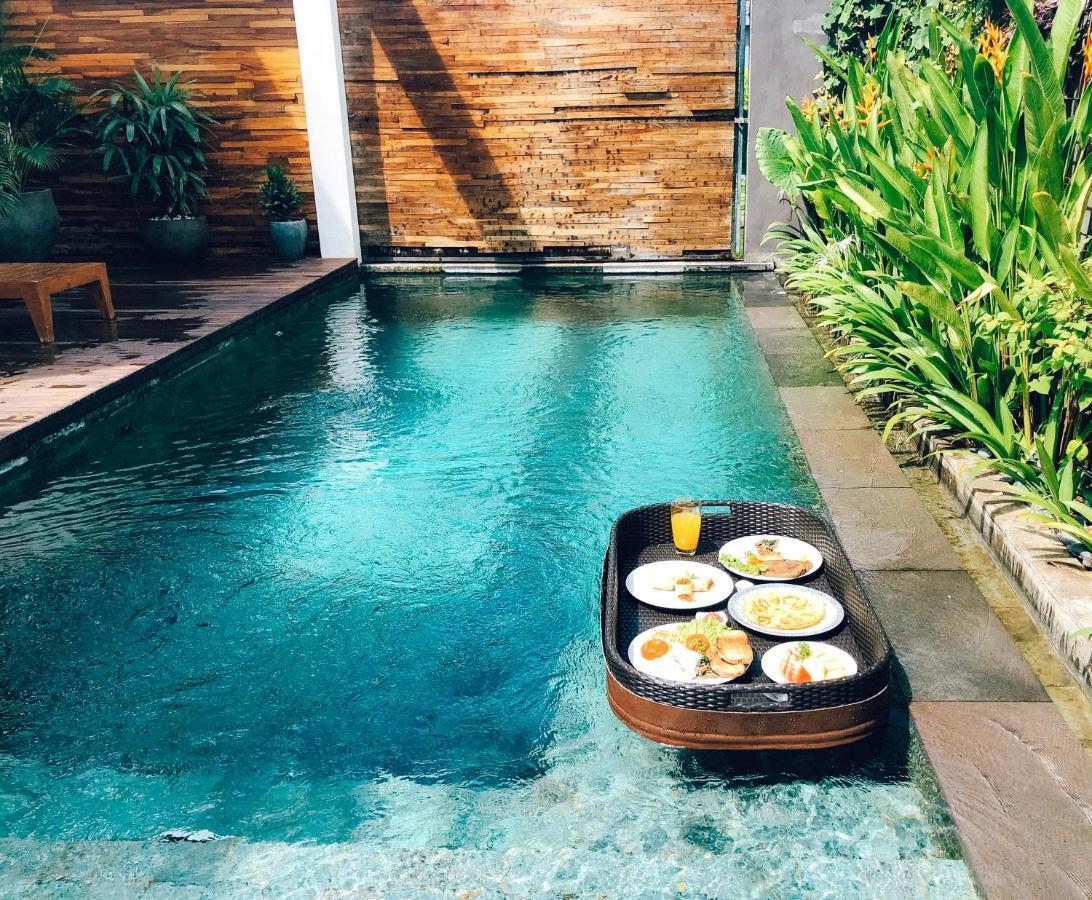 Suites Infinity & Beyond Seminyak Esterno foto
